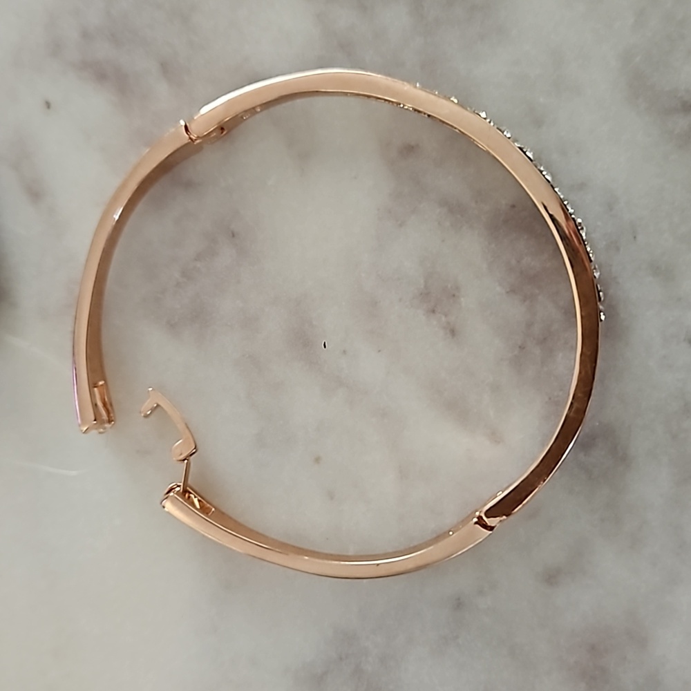 Crystal Bracelet - Picture 3 of 4